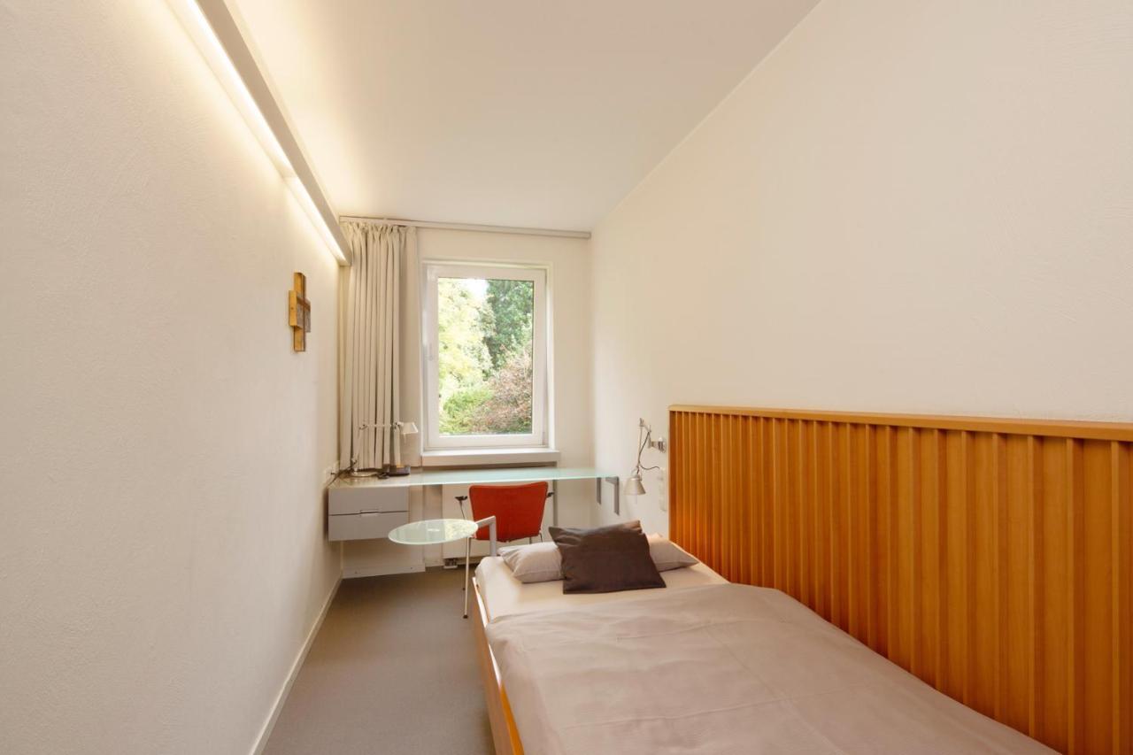 Hotel Katholische Akademie Schwerte Exterior foto